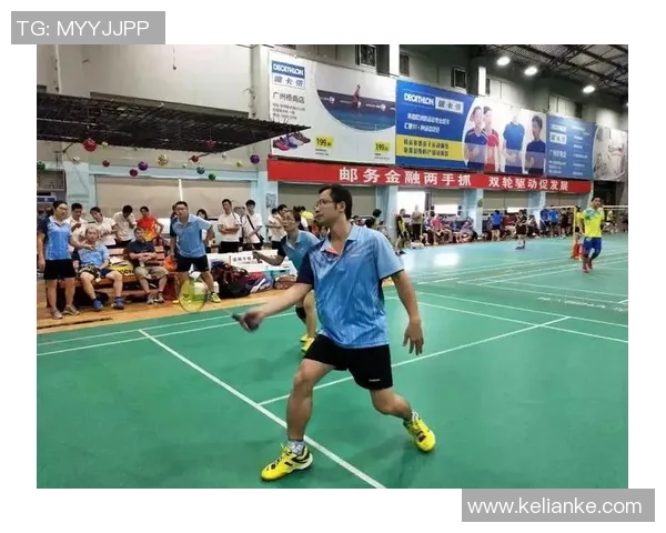 北京羽毛球队中路突破战术解析与实战应用探讨